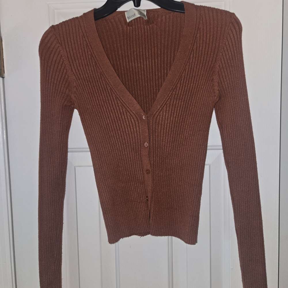 Women's V-Neck Rust Cardigan by [Brand]